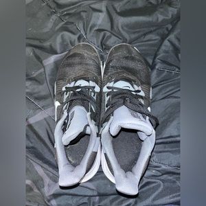 Nike air max impact 3